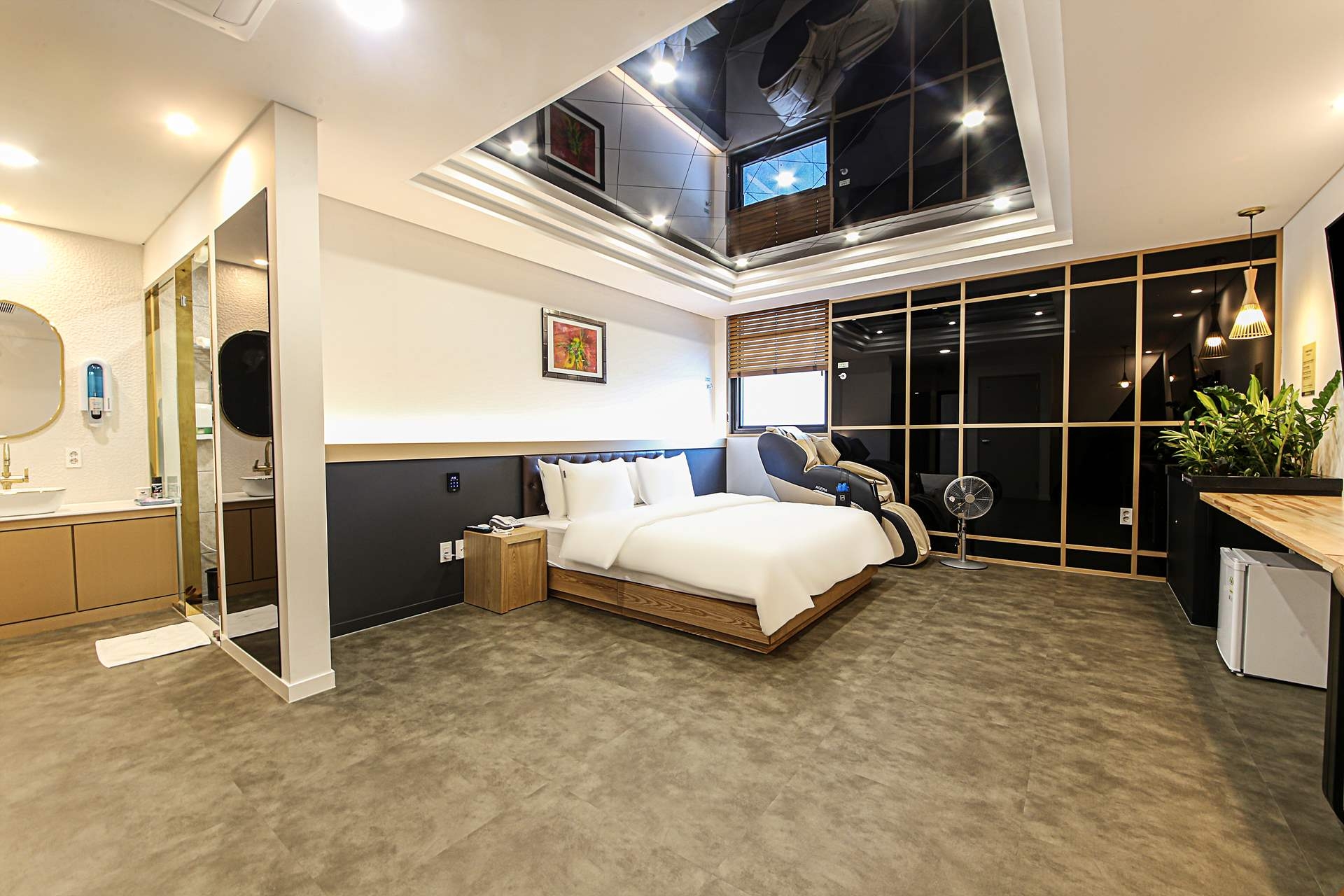 디럭스 (안마의자)