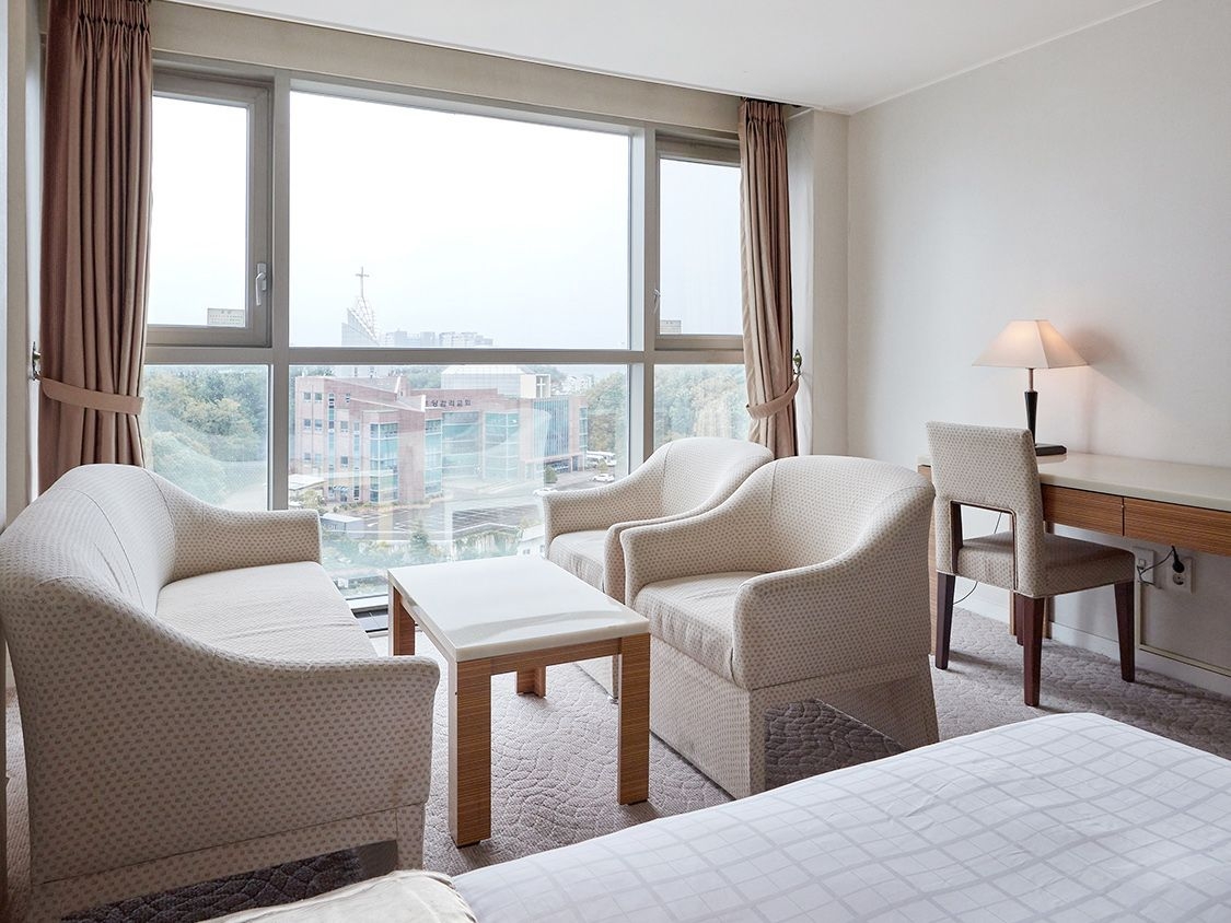 디럭스 트윈 (하프오션뷰)