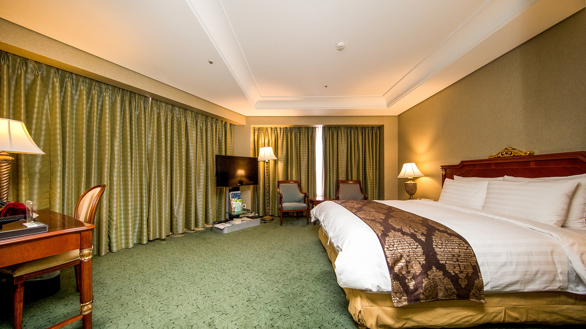 주니어스위트 더블 (Room Only)