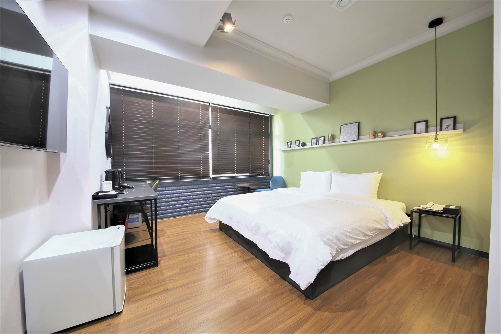 스탠다드 - 도보(간편조식, 넷플릭스