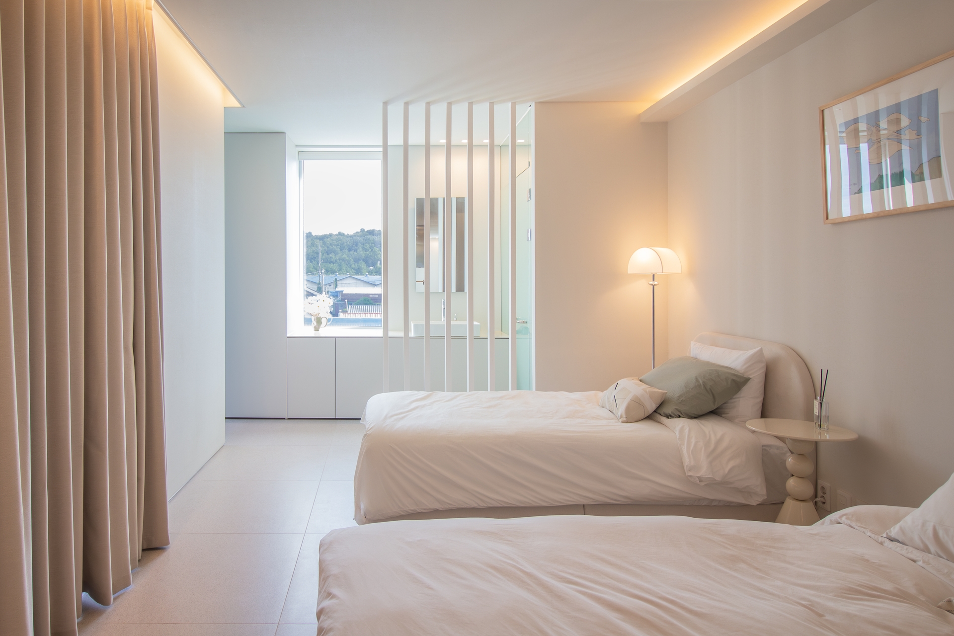 일도노스테이 302호