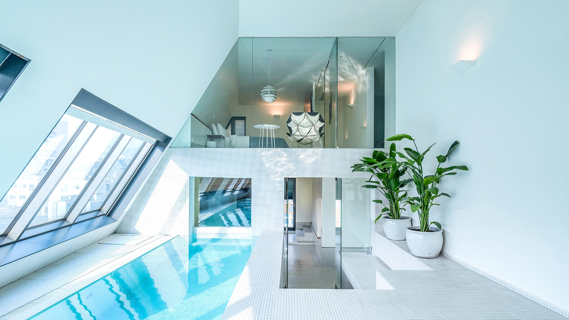 스파앤풀 팬트하우스