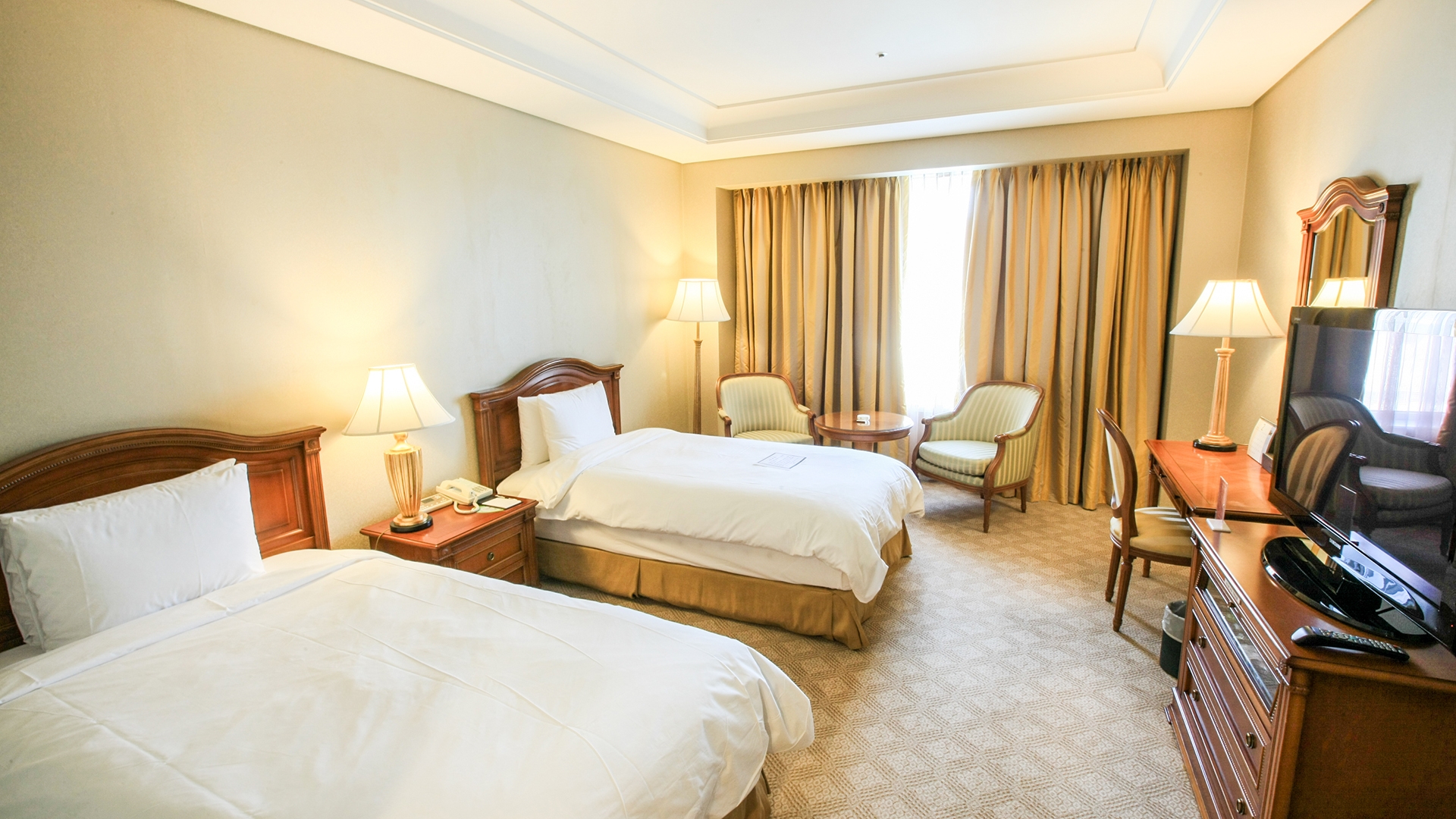 스탠다드 트윈 (Room Only)