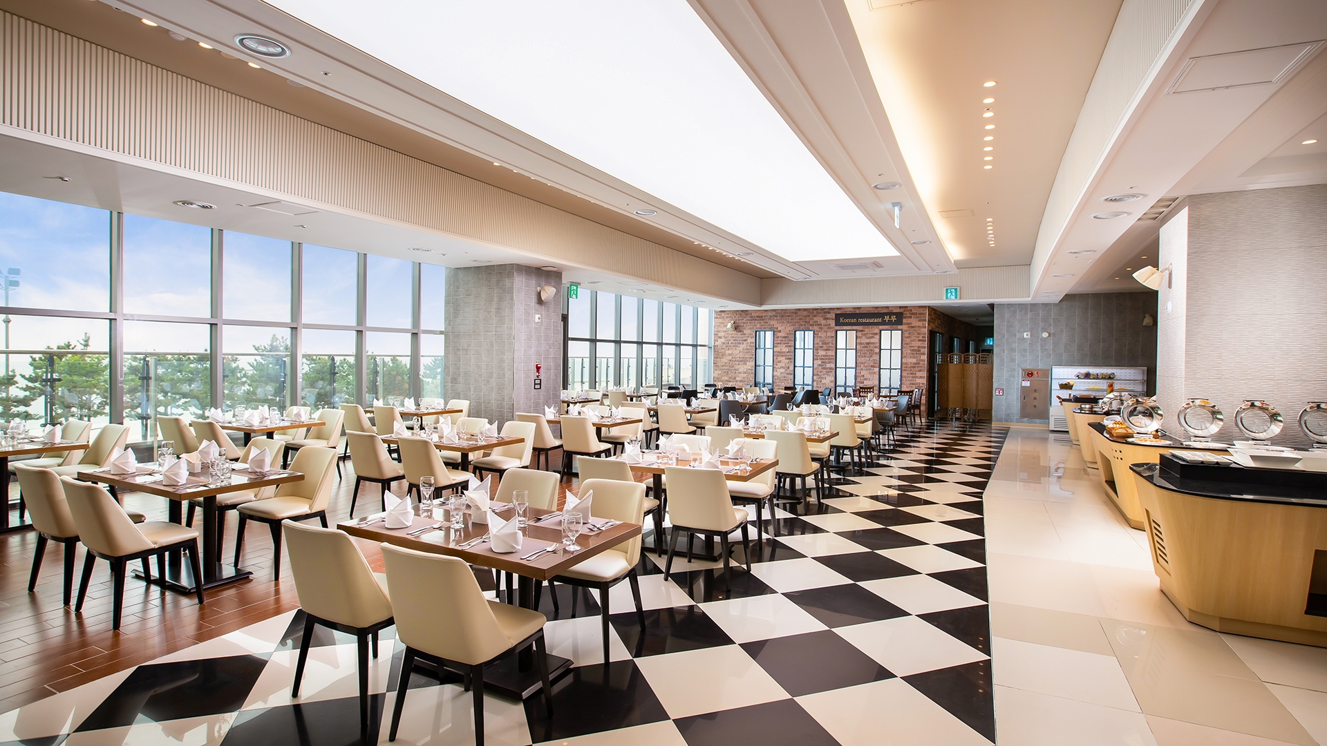 루미에르 레스토랑