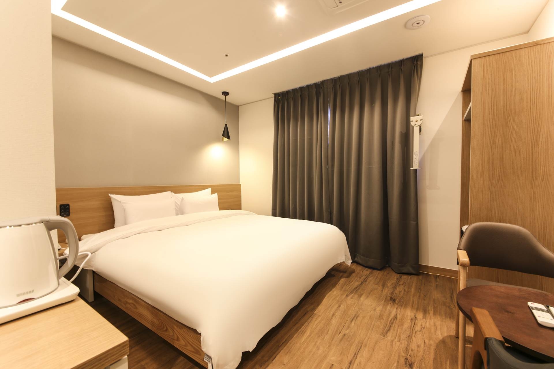 슈페리어 디럭스(NETFLIX,무료조