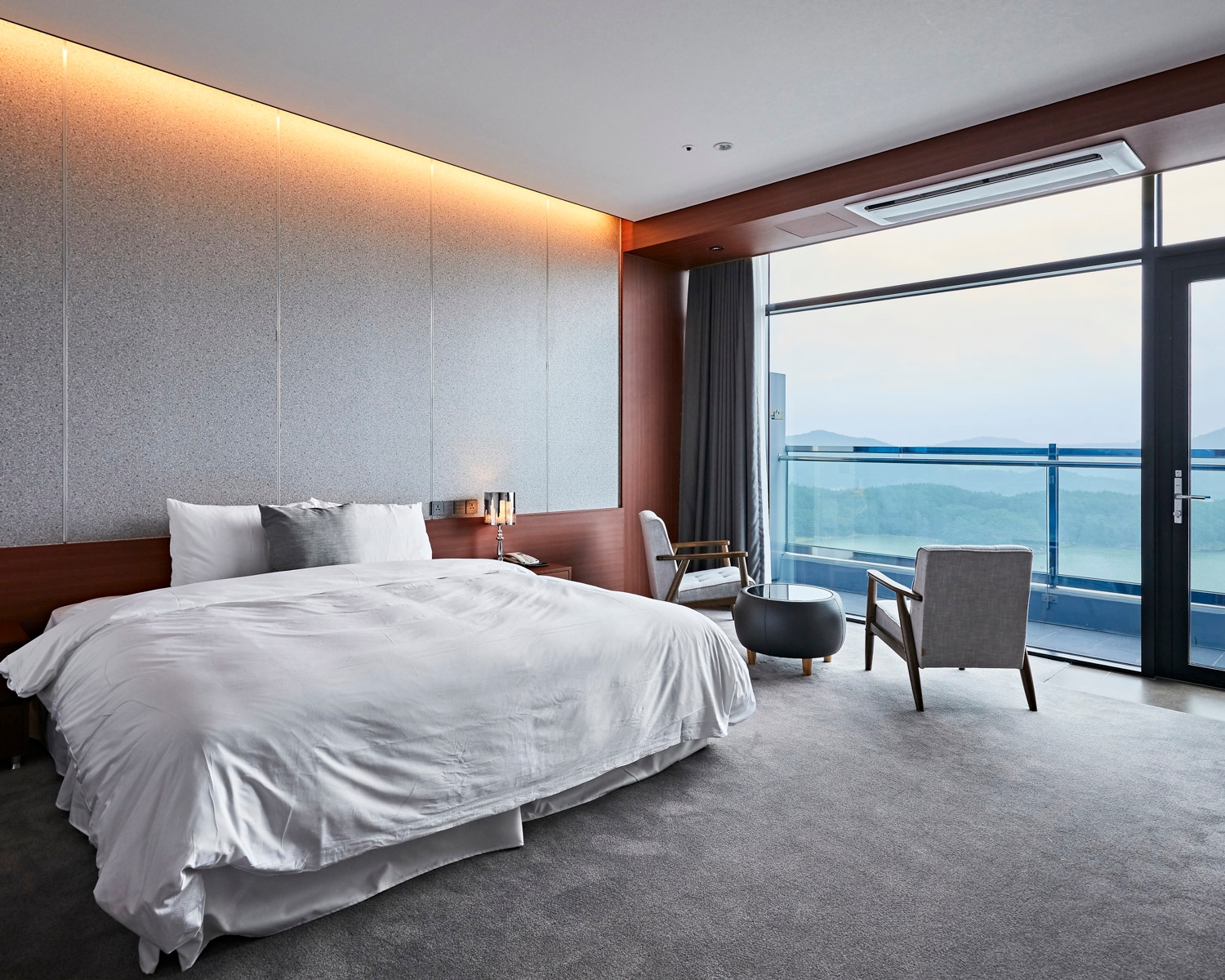 디럭스 킹 오션뷰