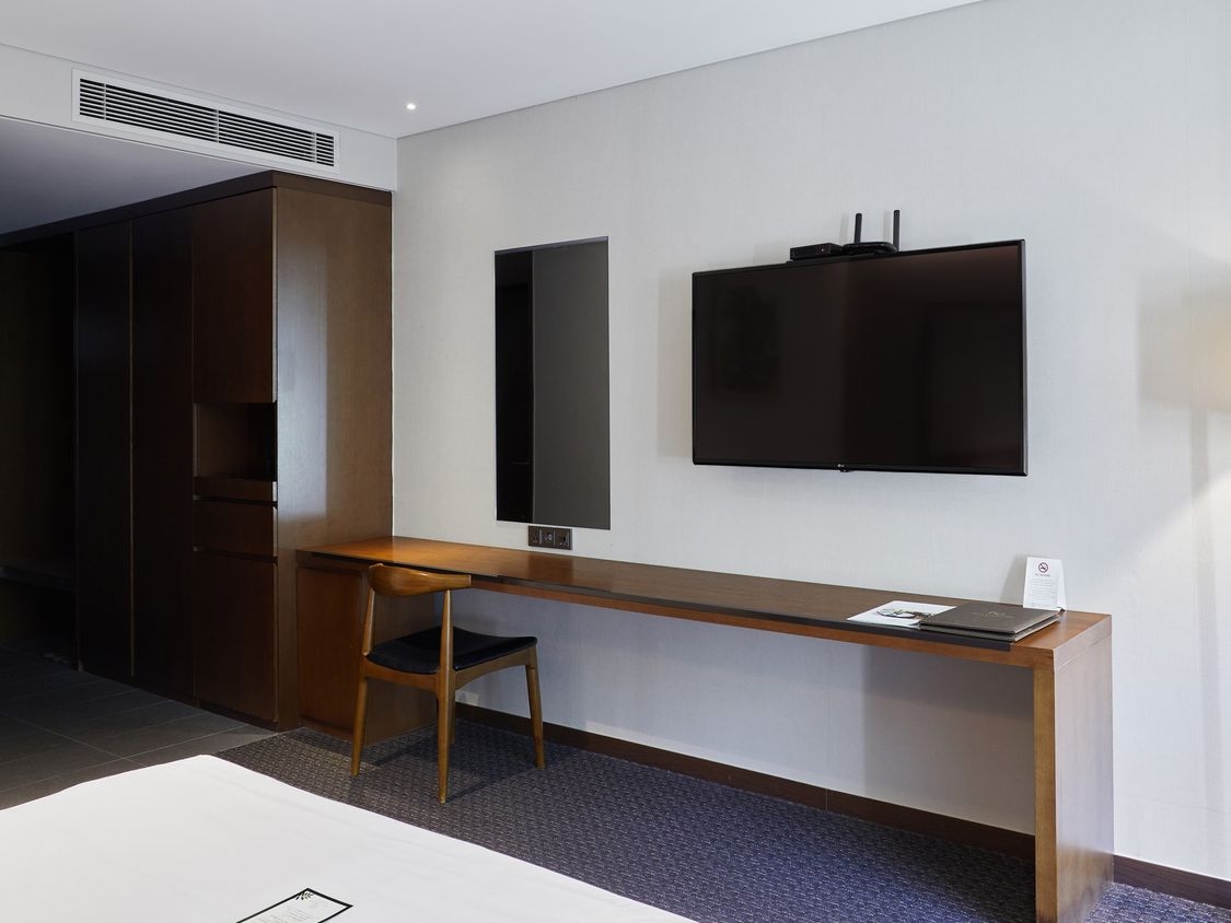 주니어 풀 스위트 더블 마운틴뷰