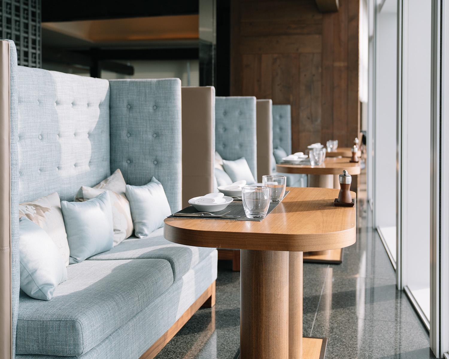 다이닝