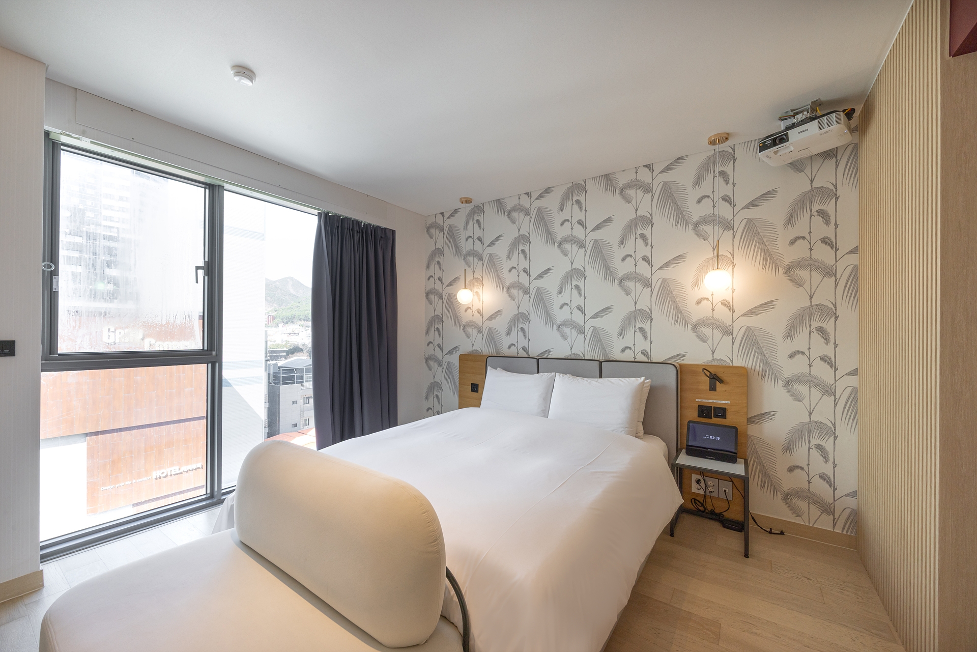 디럭스 무비 (와이드빔스크린/욕조/에