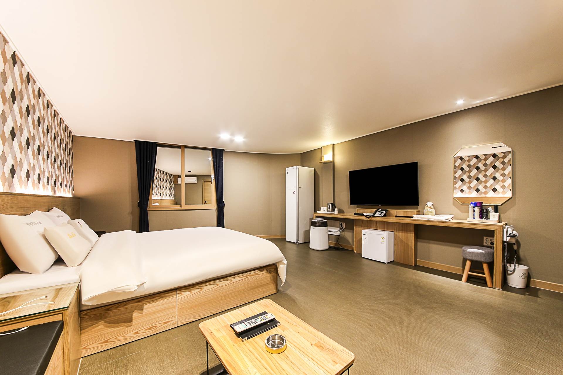 슈페리어 라지킹 (에이스 침대,스타일