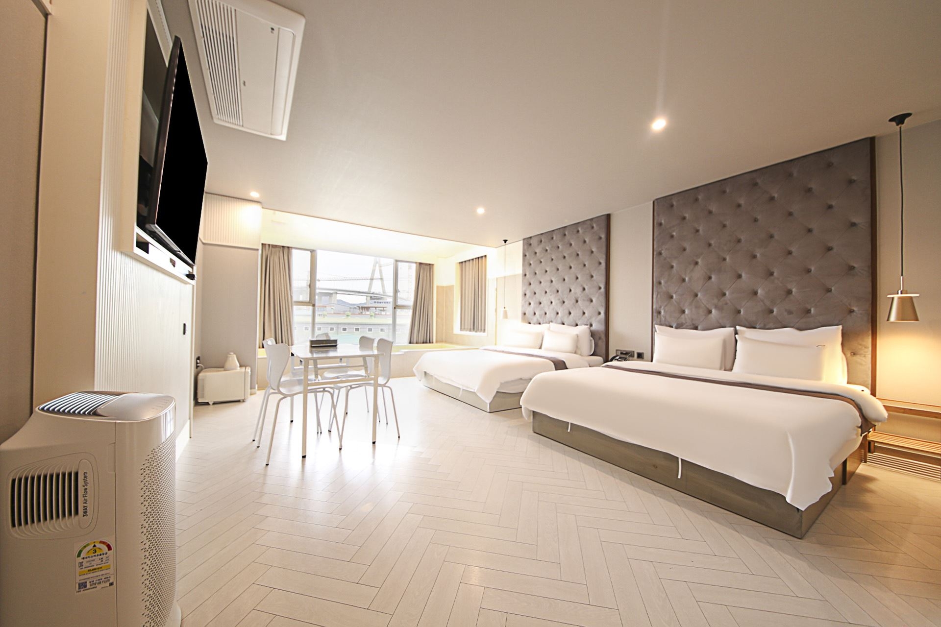 프리미엄 트윈 풀 스파