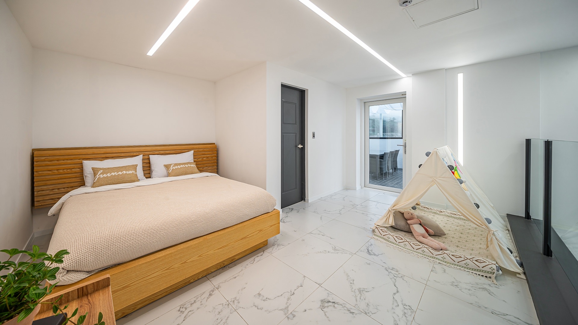 Cave VIP-01/Cave VIP-02(풀빌라)