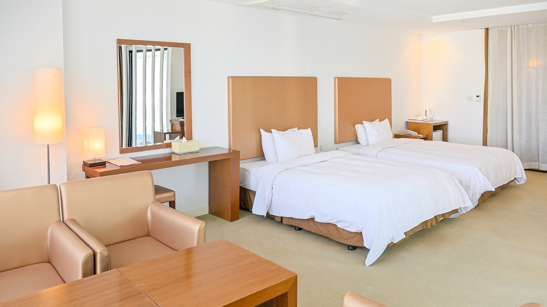 디럭스 더블 트윈