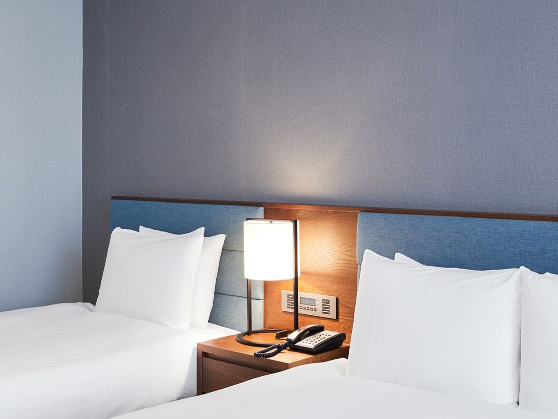 디럭스 트윈 (전망 없음)