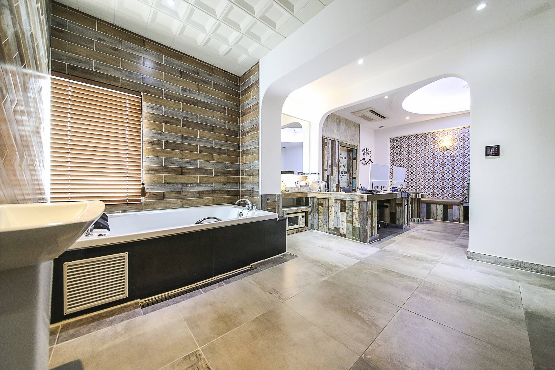 프리미엄(넷플릭스,야경욕조,커