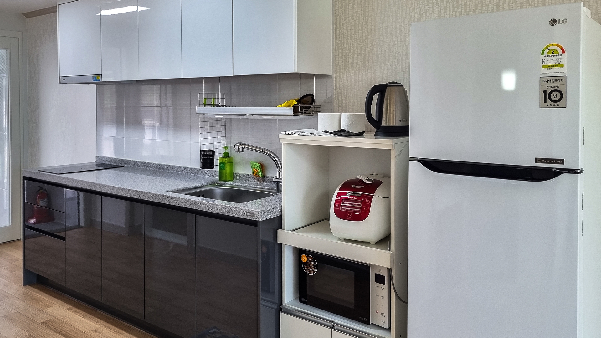 202/302/402/502(2층)