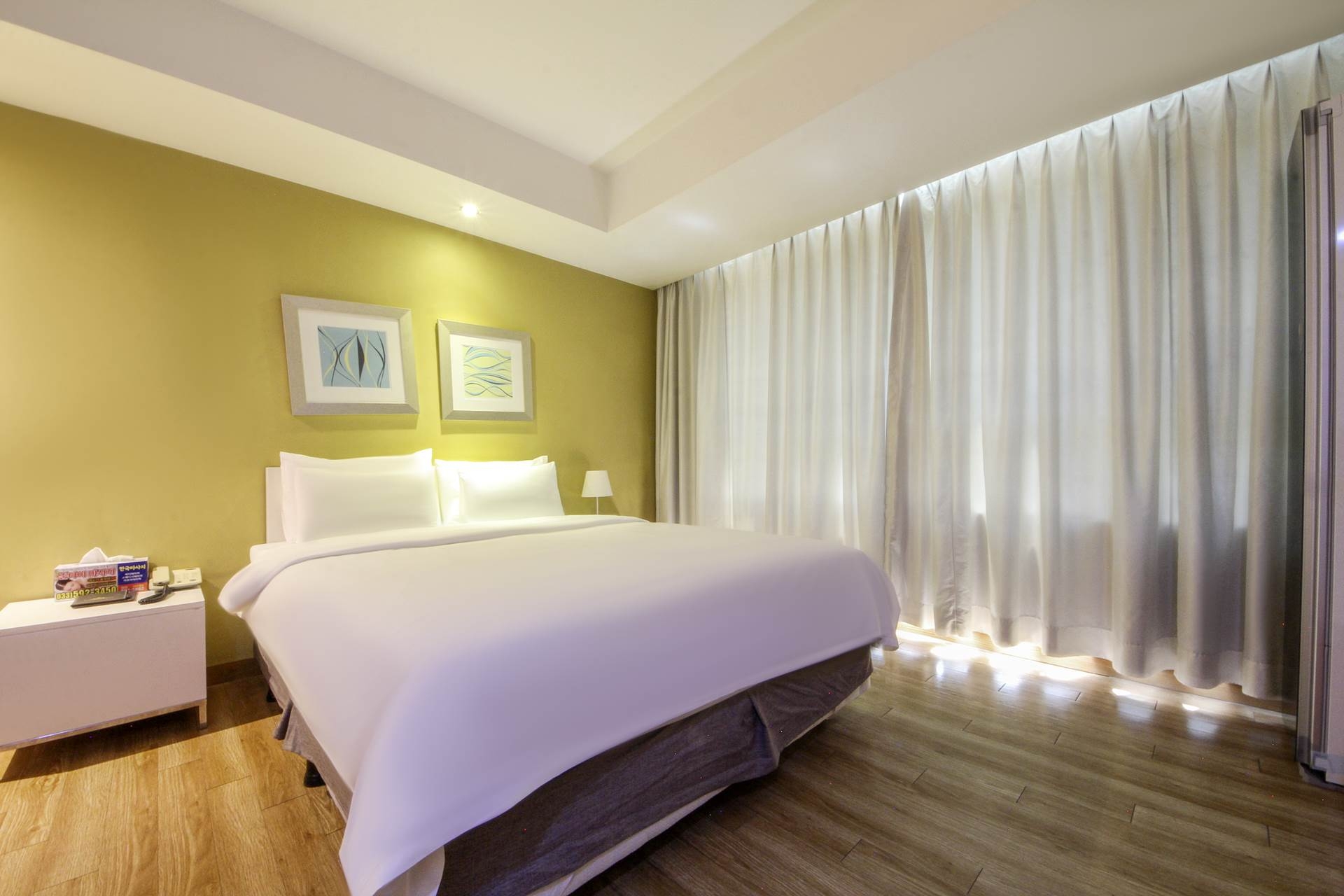 슈페리어 (넷플릭스, 스타일러, 욕조