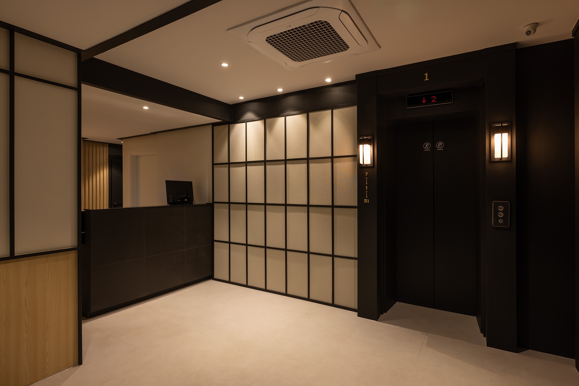 주차장, 로비, 복도, 카운터