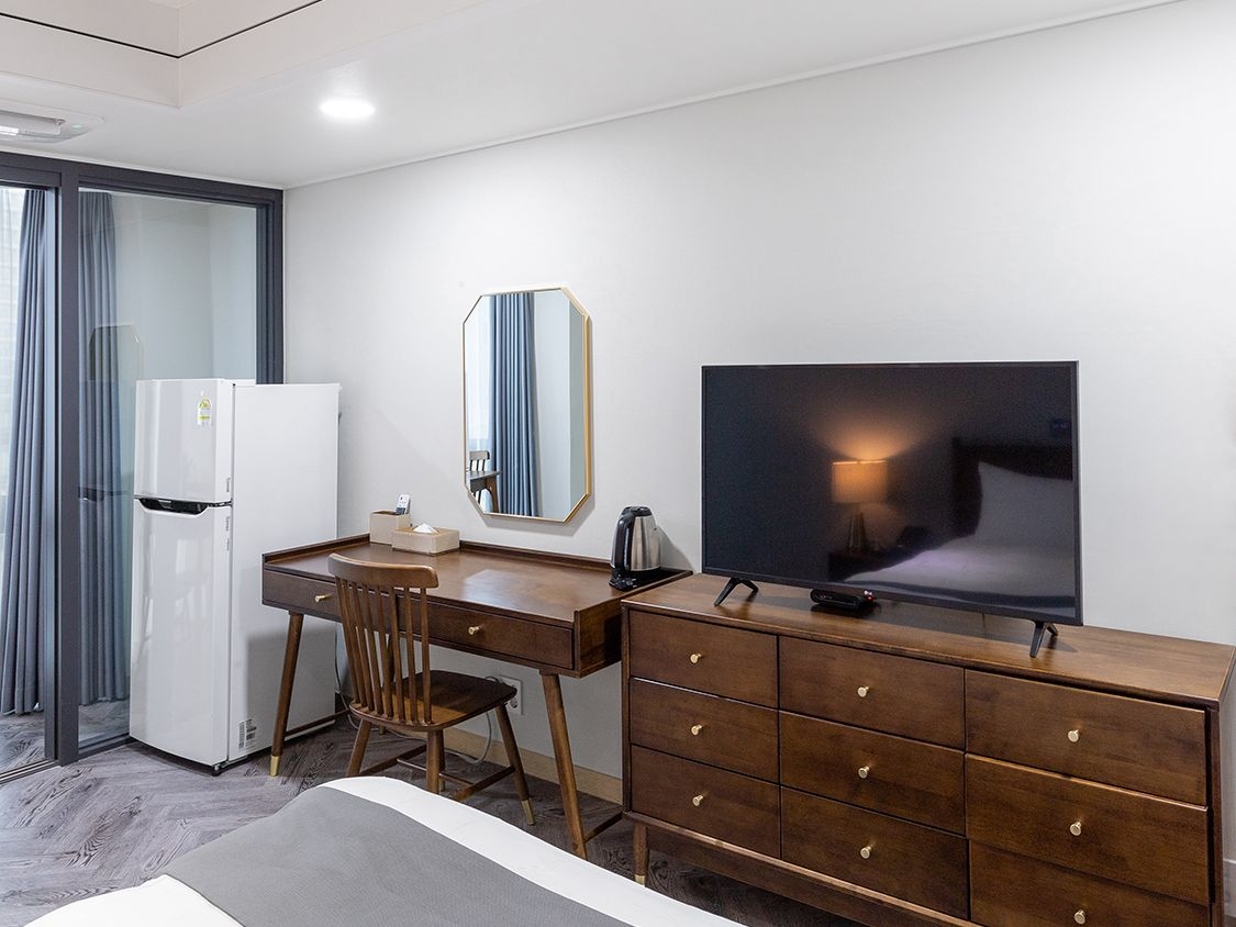 수페리어 더블룸 하프오션뷰