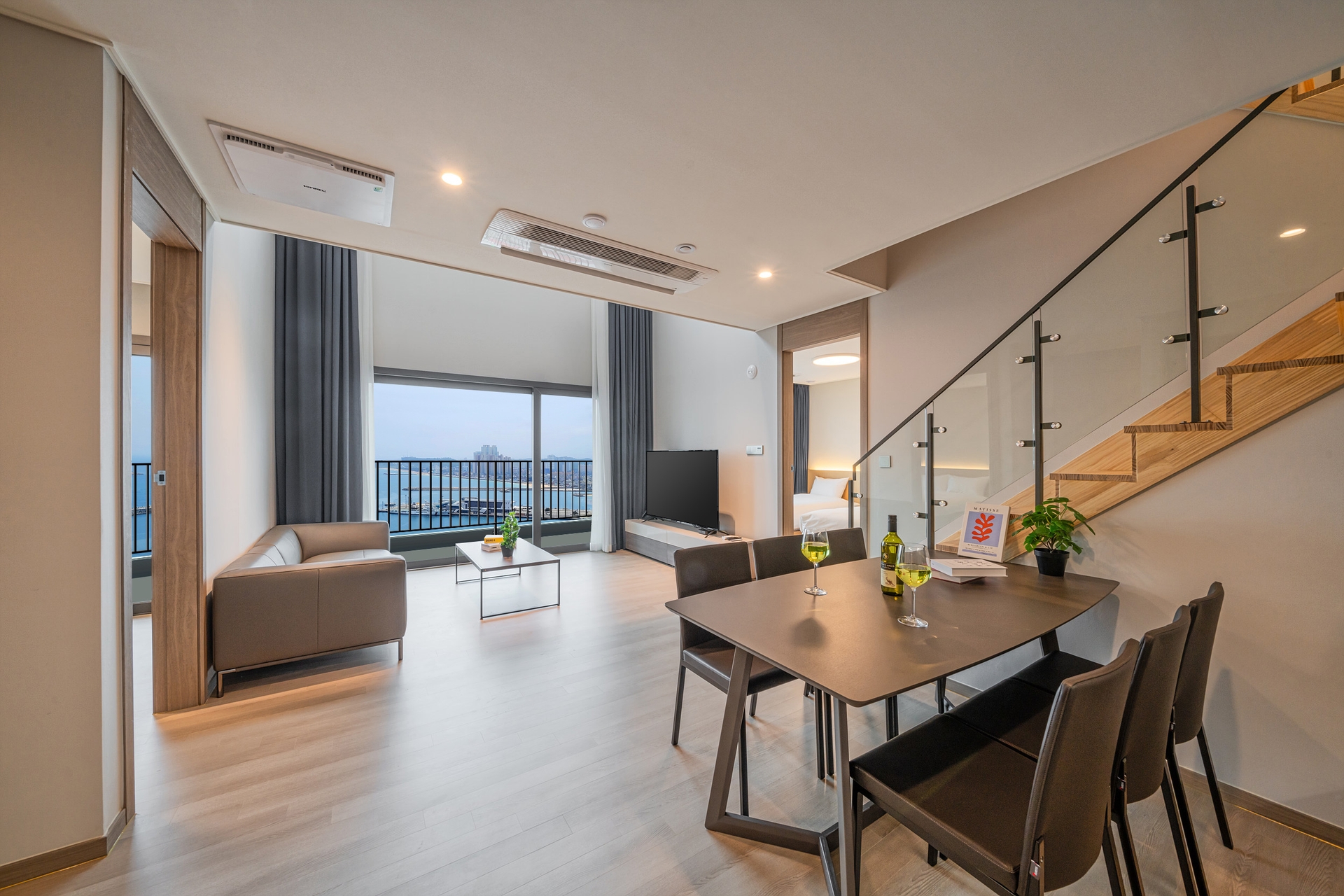 파노라마 오션뷰 펜트 스위트