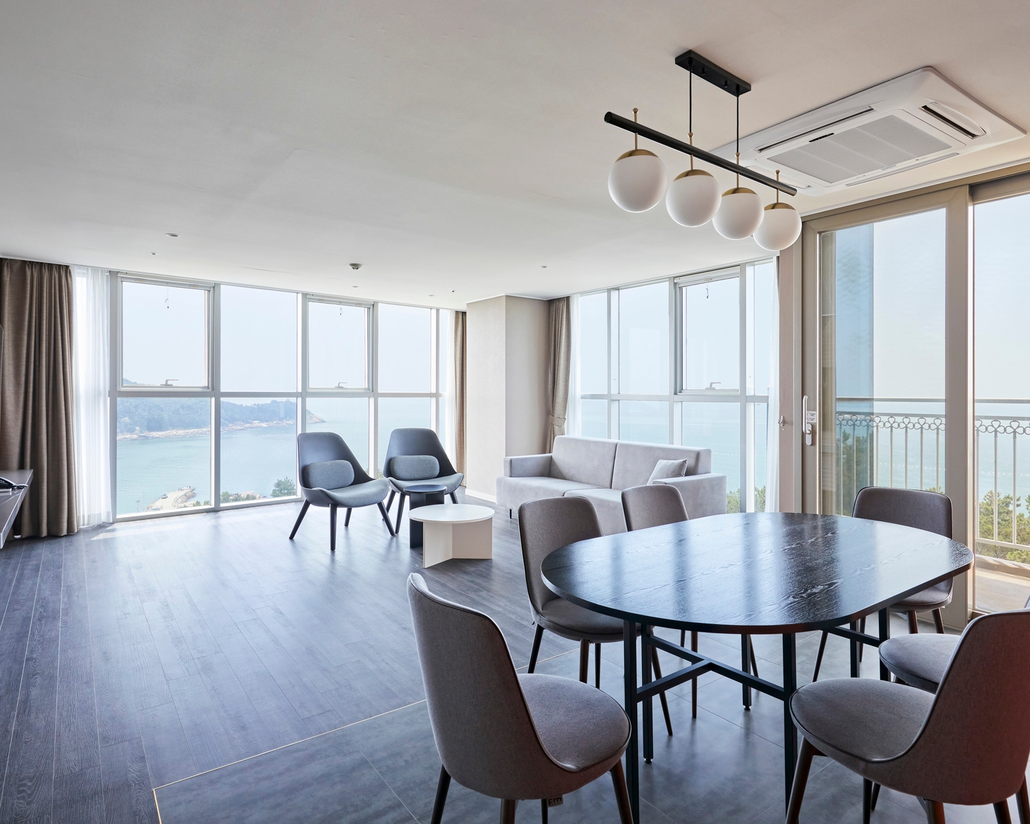 더위크앤 스위트