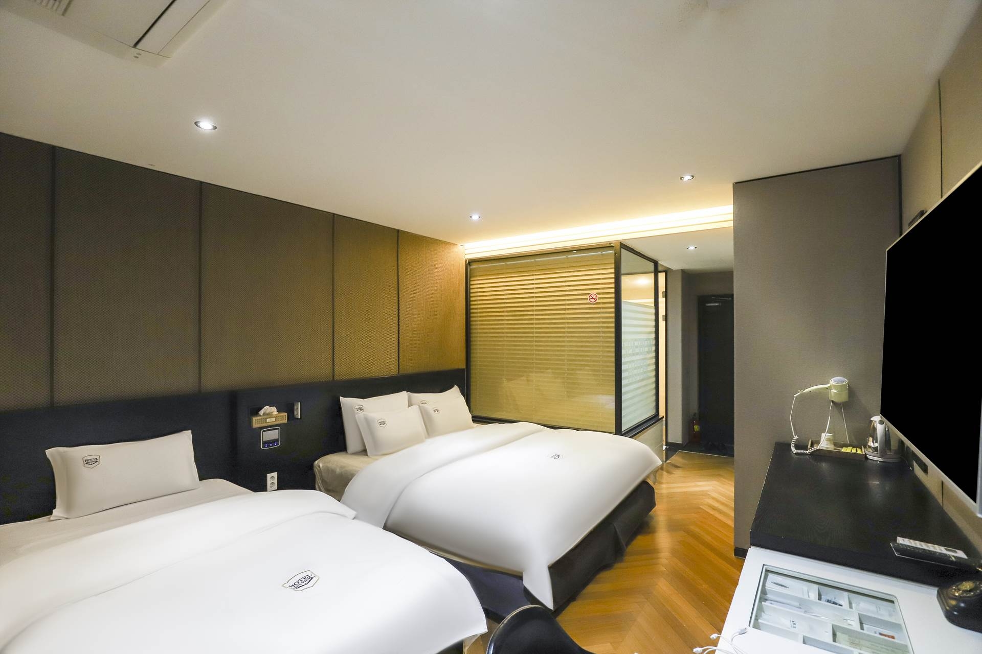 디럭스 싱글 스파(Room Only)