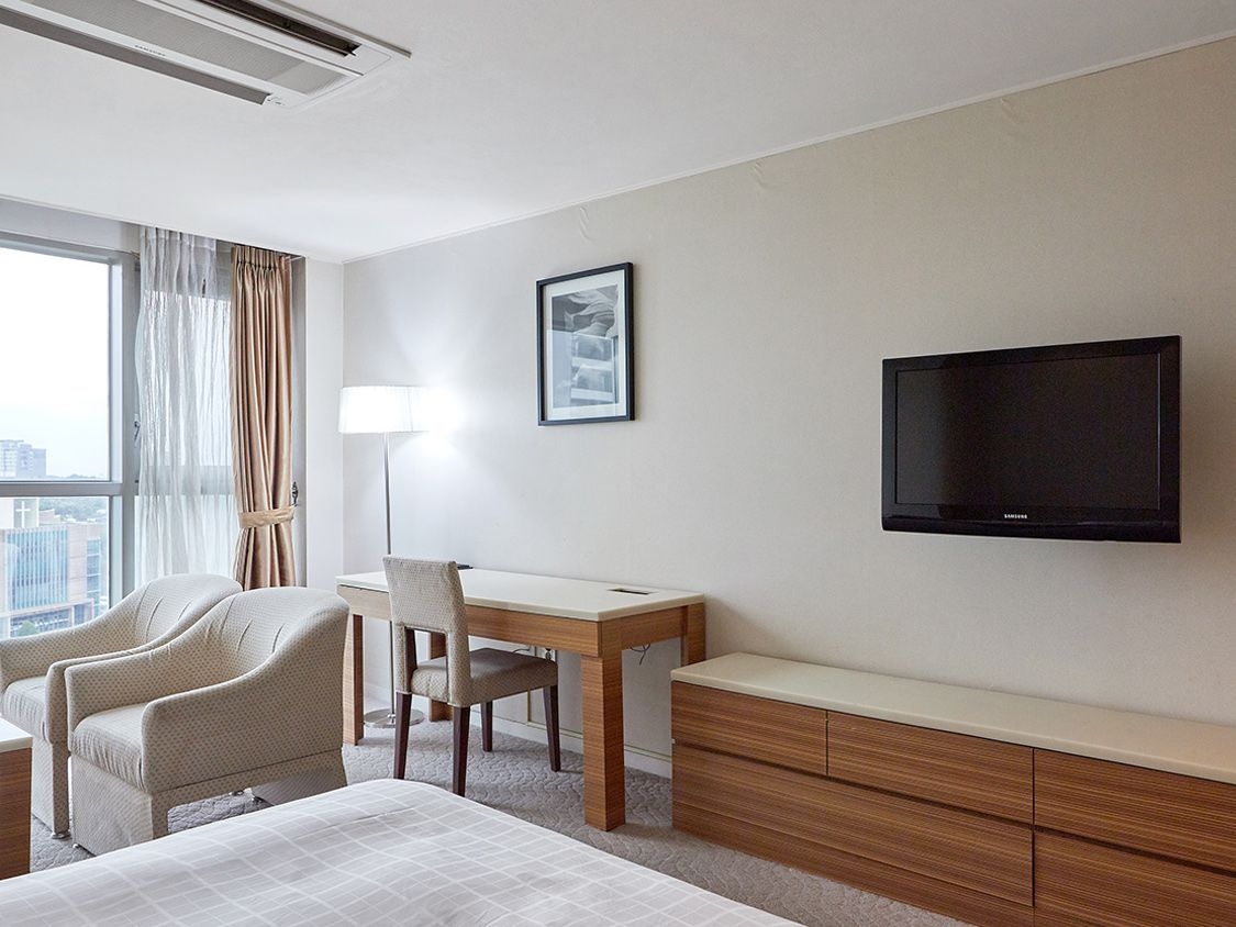 디럭스 더블 (하프오션뷰)