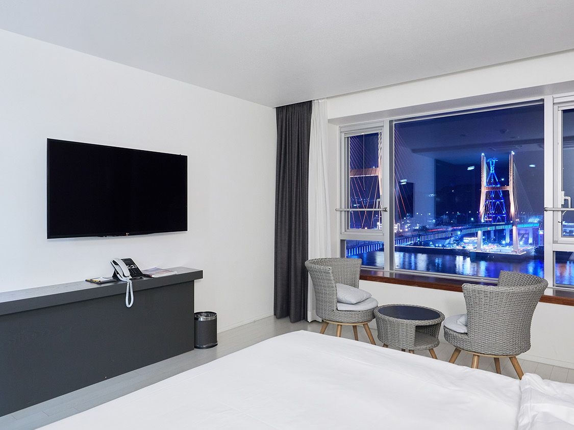 브릿지 더블 오션뷰 (브릿지뷰)