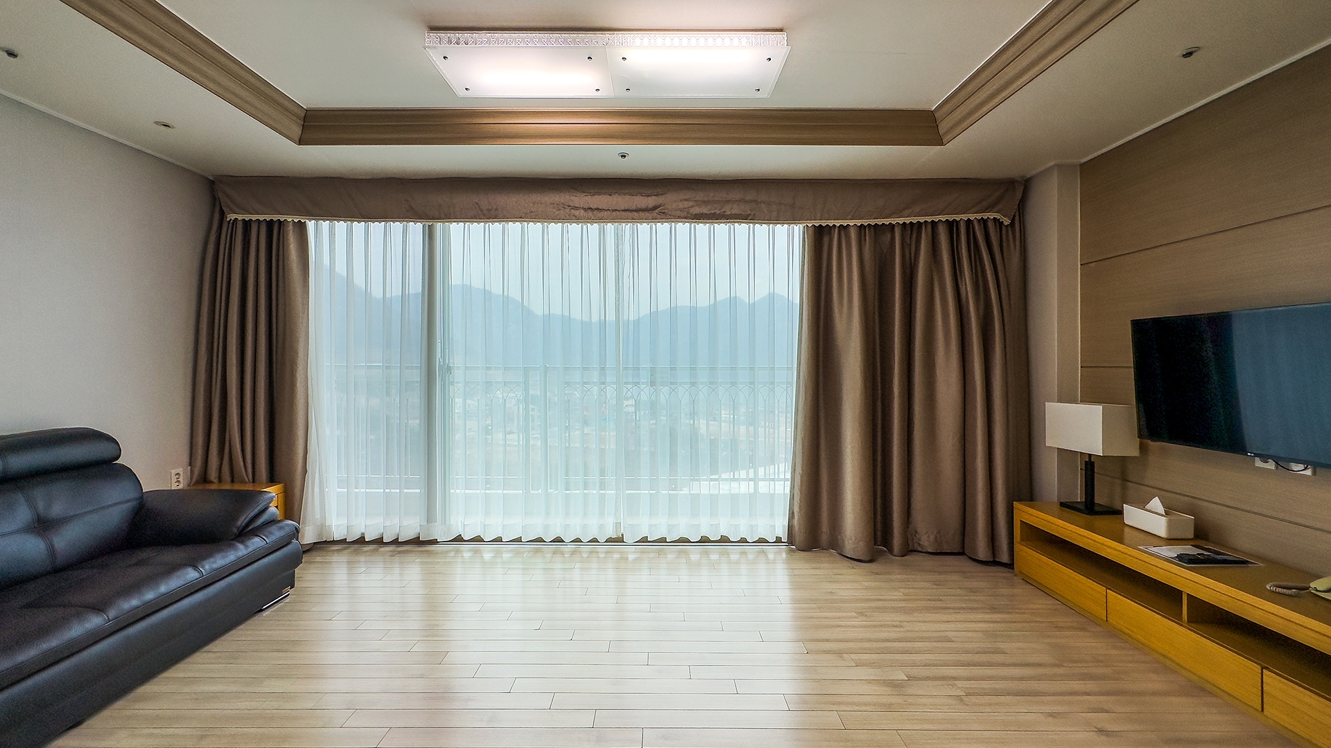 디럭스콘도 온돌 (산전망)