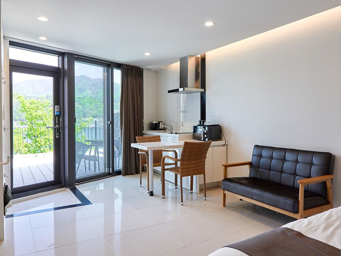 프리미어 풀스위트