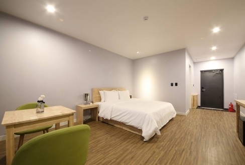 얼리스탠다드  도보할인(주차비 만원)