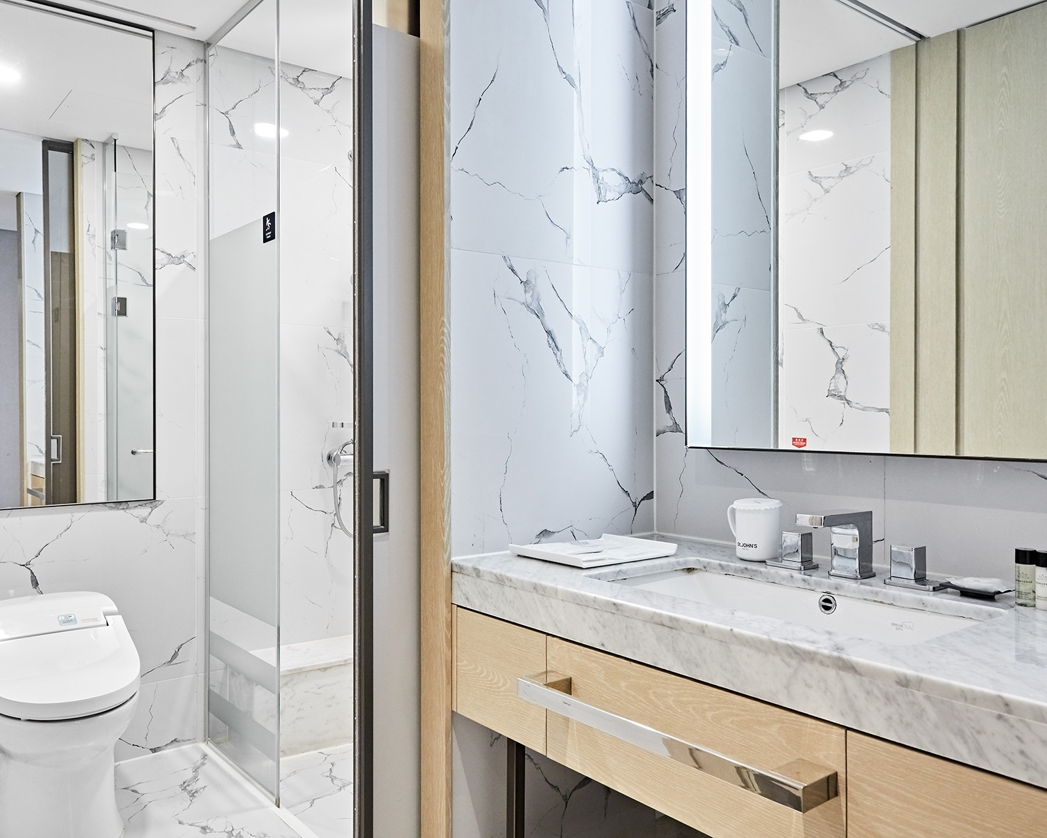 슈페리어 패밀리 트윈