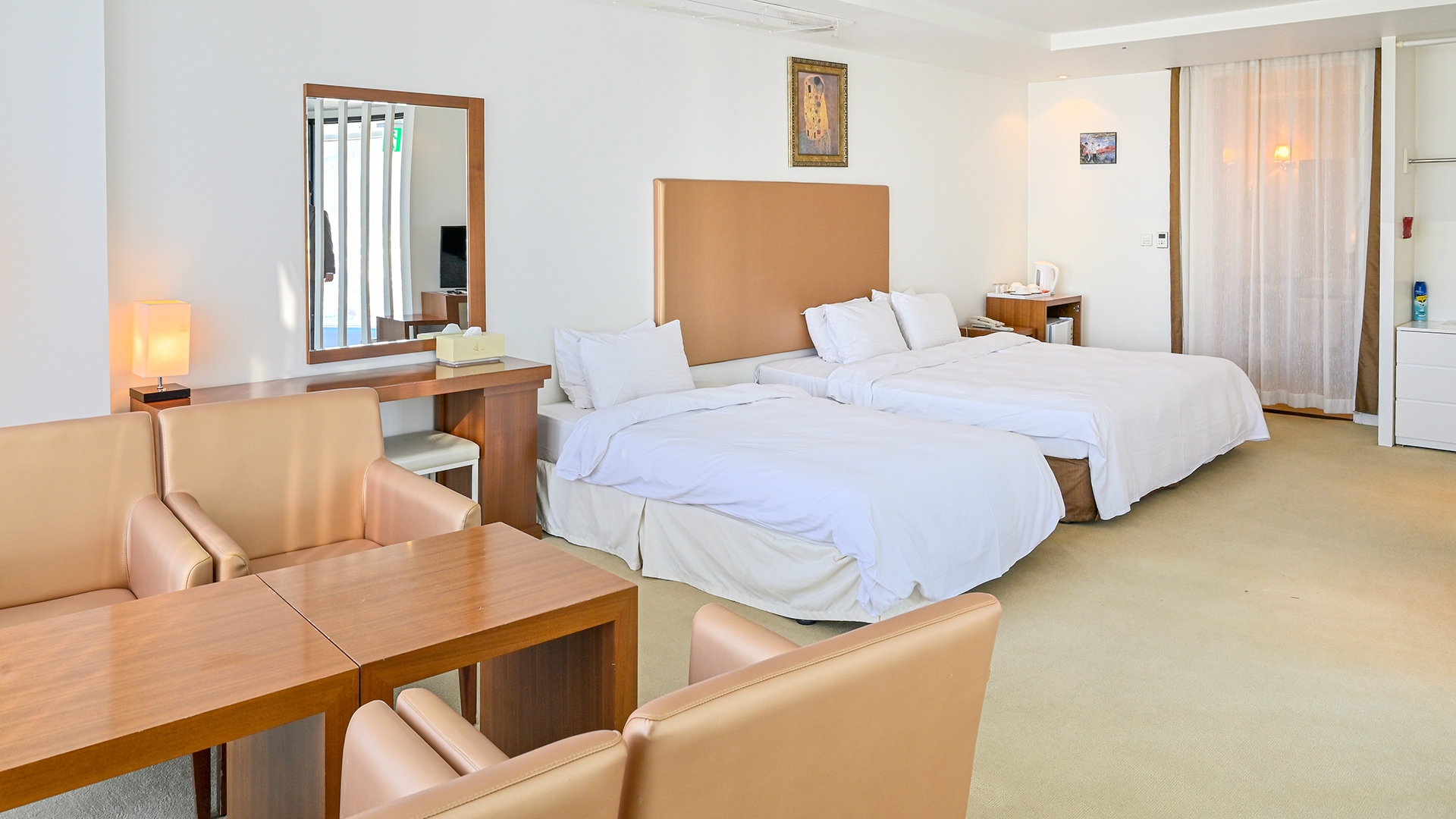 디럭스 패밀리 트윈