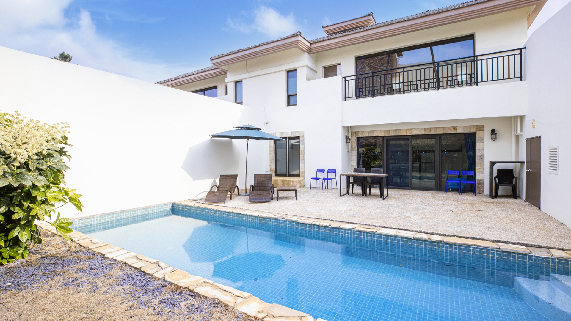 풀빌라 듀플렉스