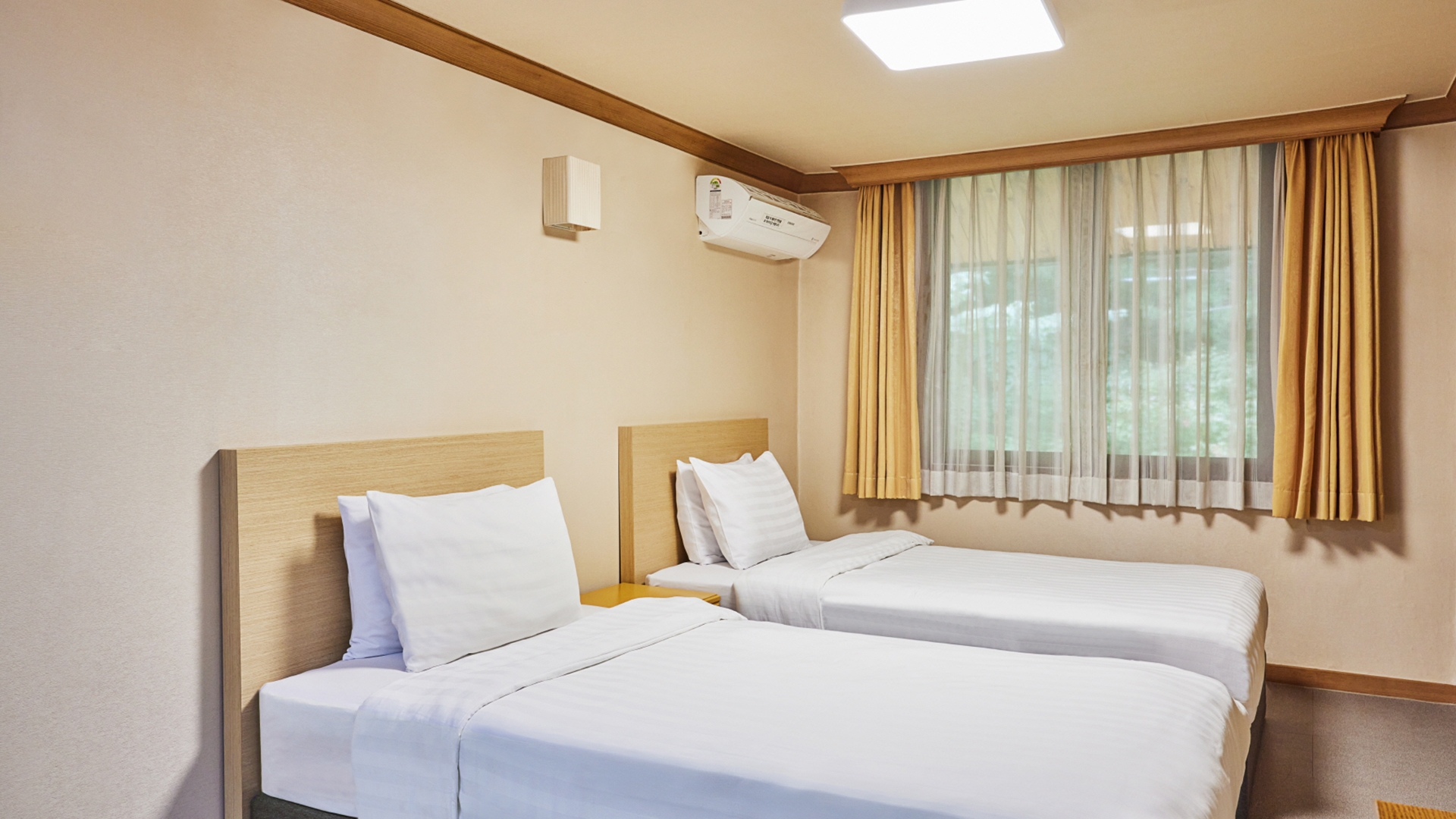 호텔 스탠다드 트윈 (15평)