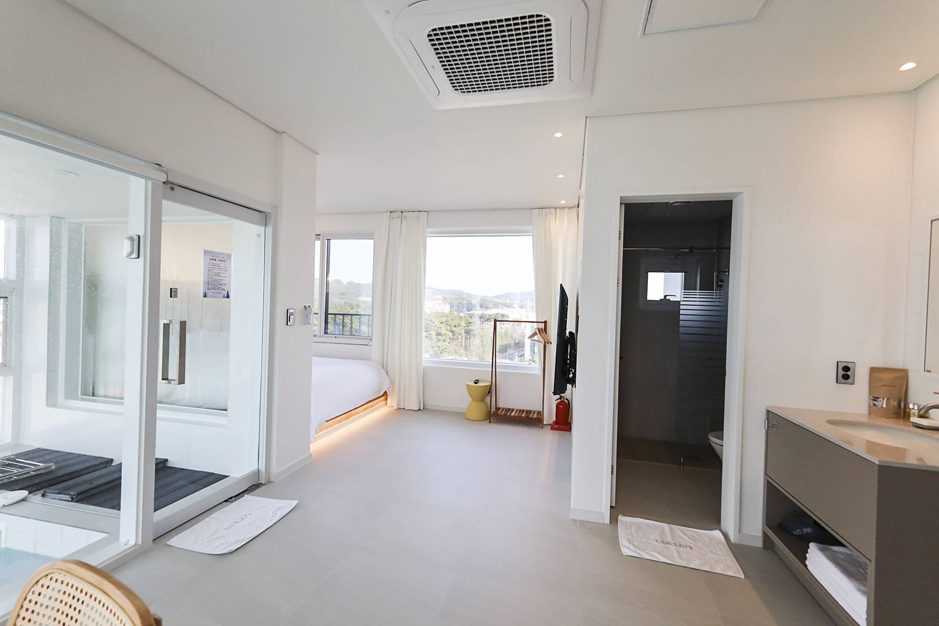 디럭스룸 201~901호