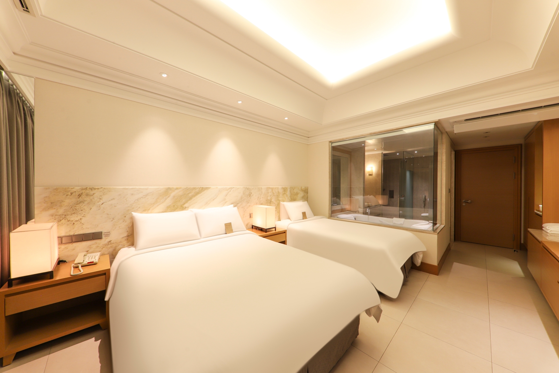 디럭스 패밀리 트윈A (시티뷰)