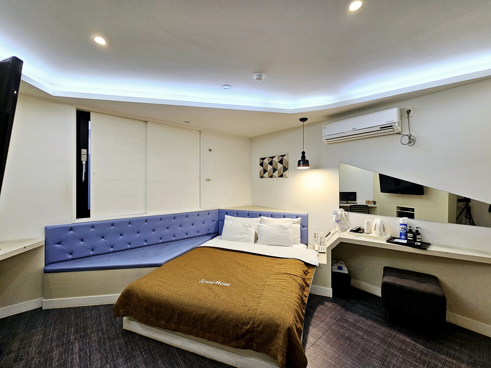 디럭스-주차불가 Netflix 무료이