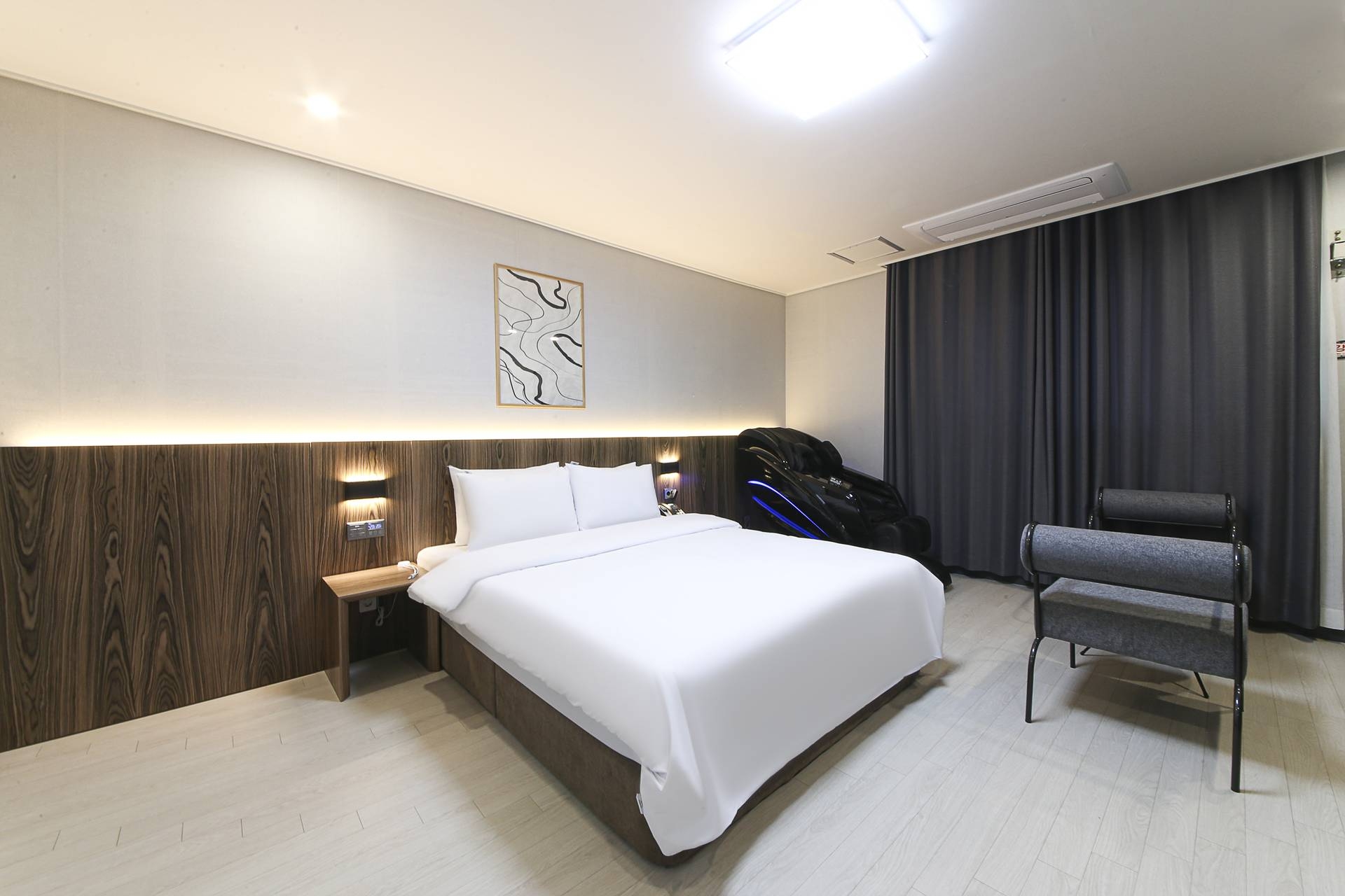 디럭스 안마의자