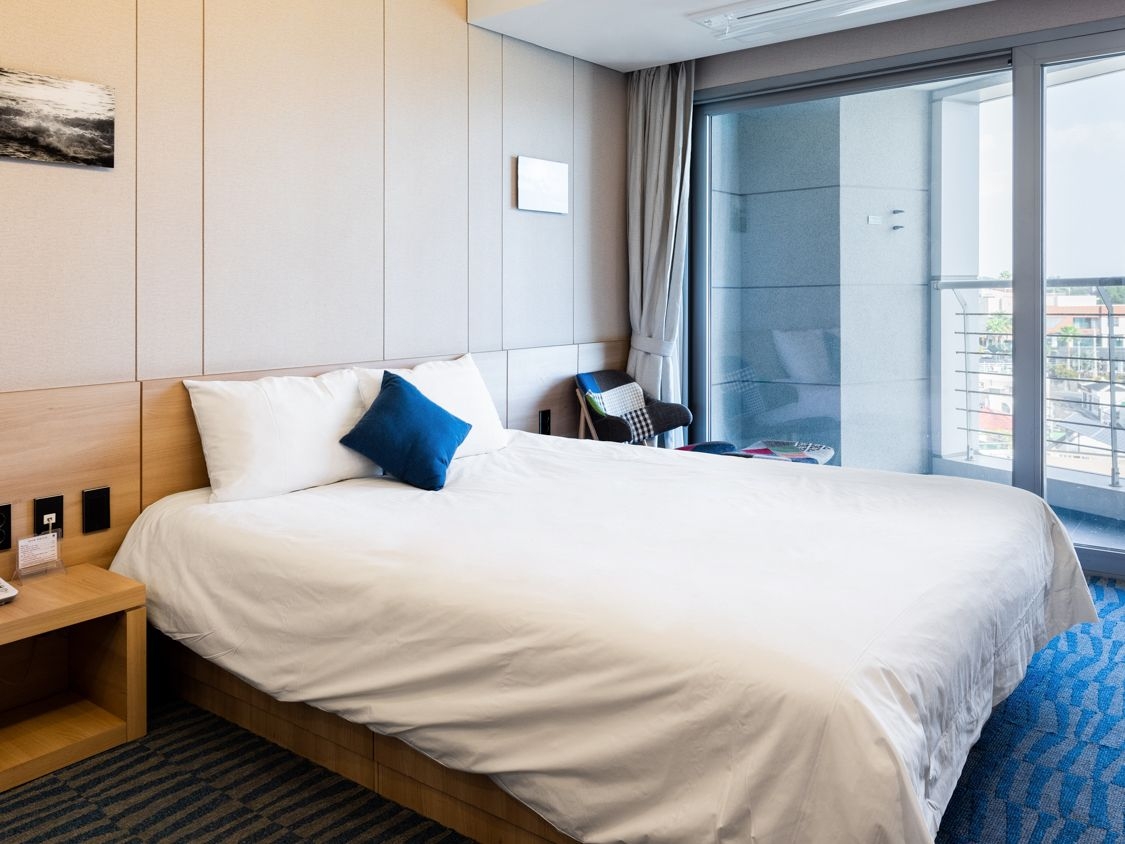 디럭스 더블 사이드 오션뷰