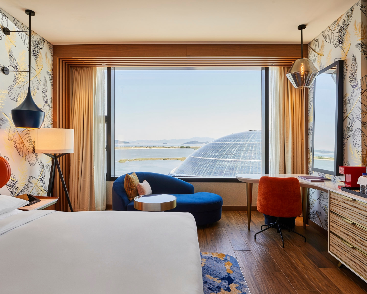 포레스트 타워 디럭스 킹