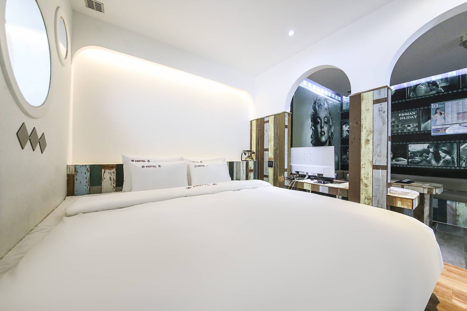 스위트(넷플릭스,야경풀욕조,테