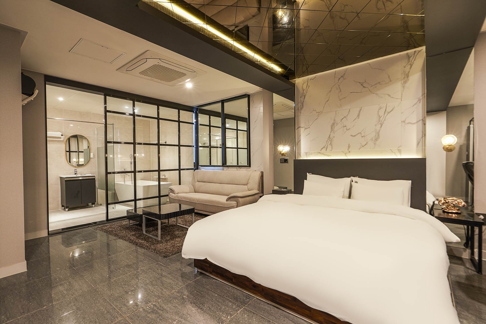 프리미엄 (넷플릭스,유튜브무료시청.스