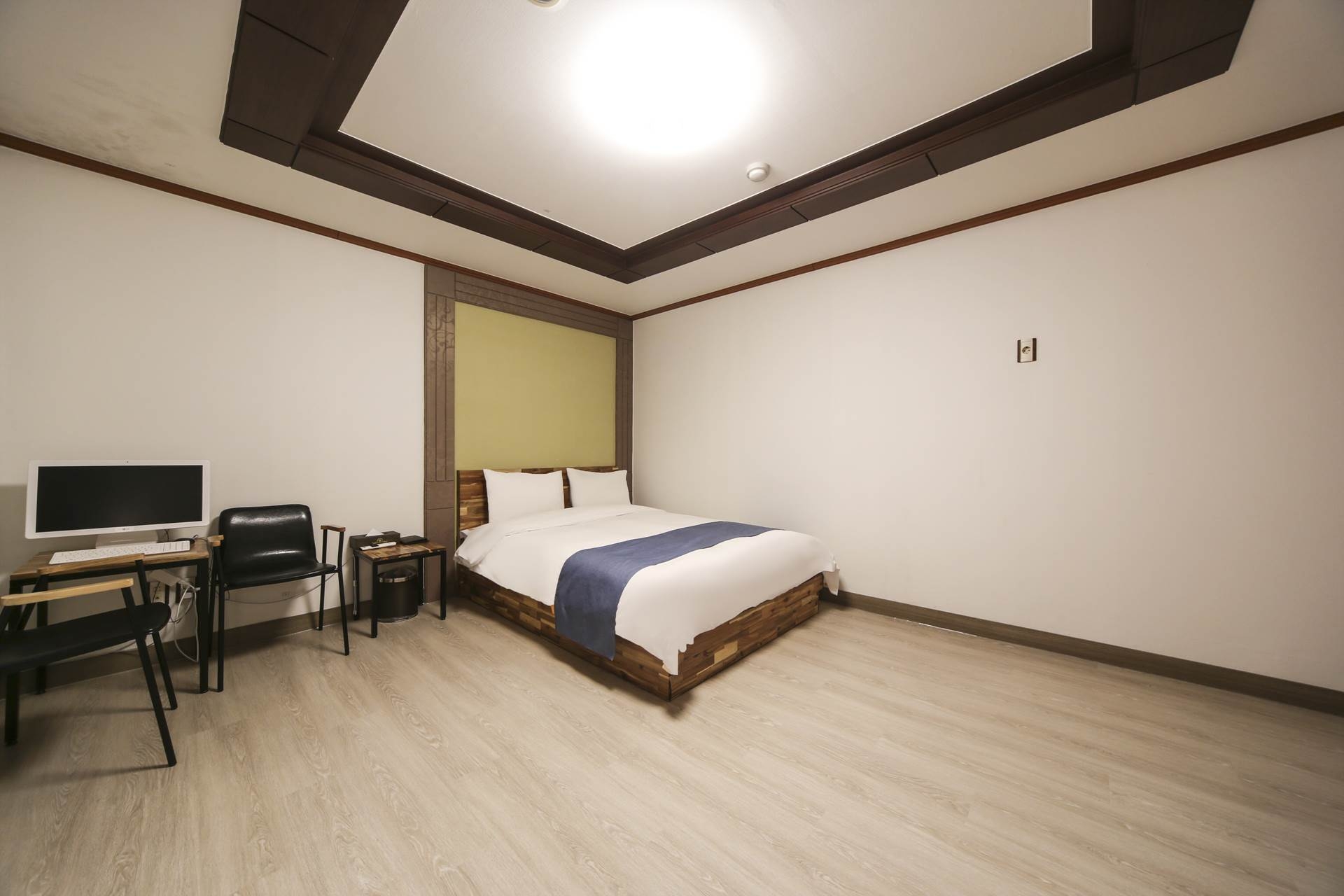 일반(조식포함,1객실1주차,넷플릭스)