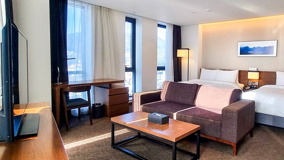 코너 스위트 트윈