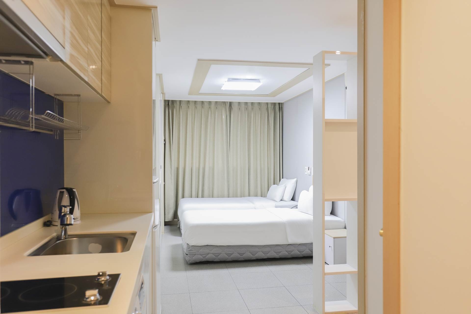 스탠다드 트윈(싱글베드2개,넷플릭스 