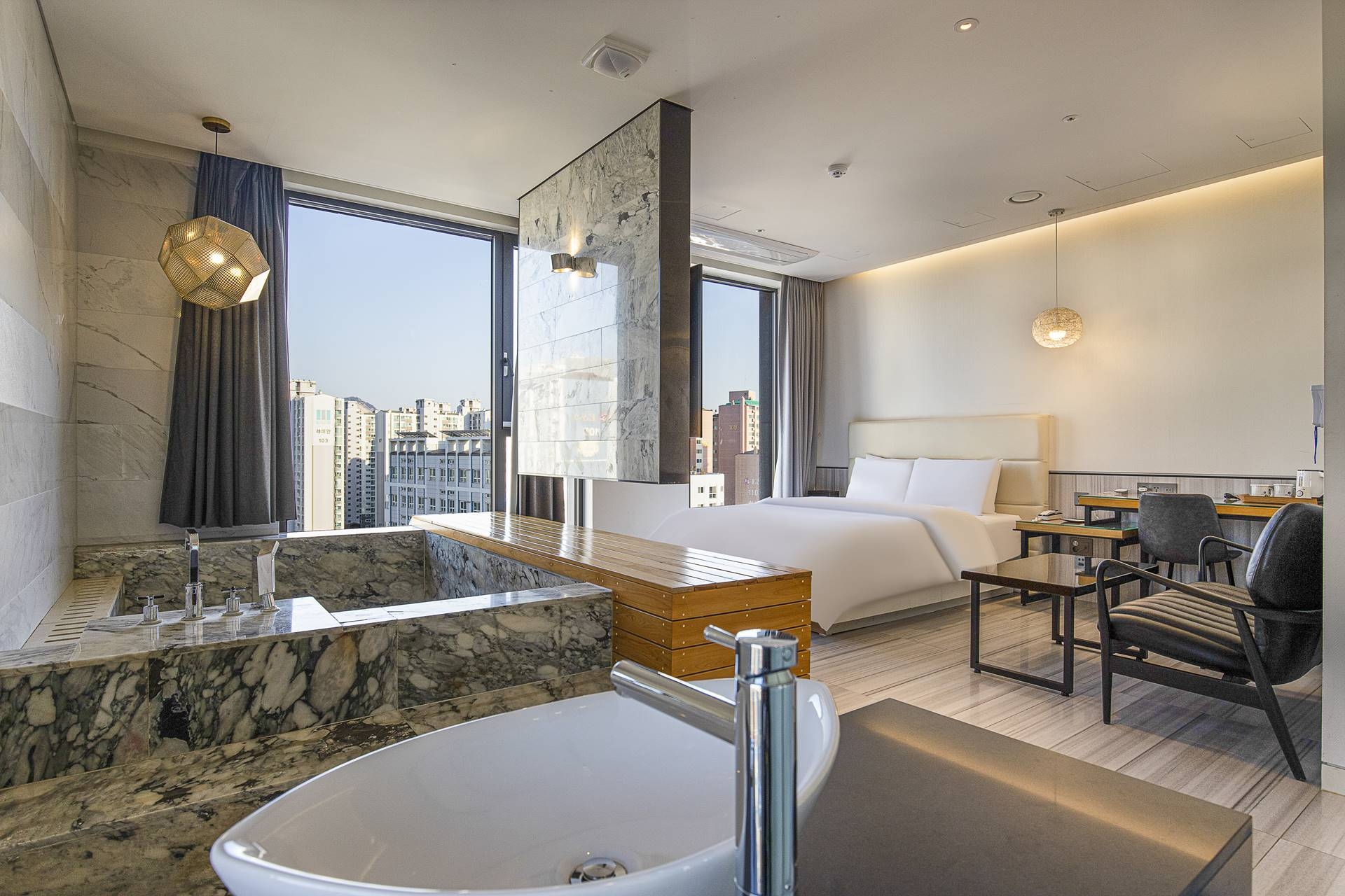 Suite Double A(대리석대형