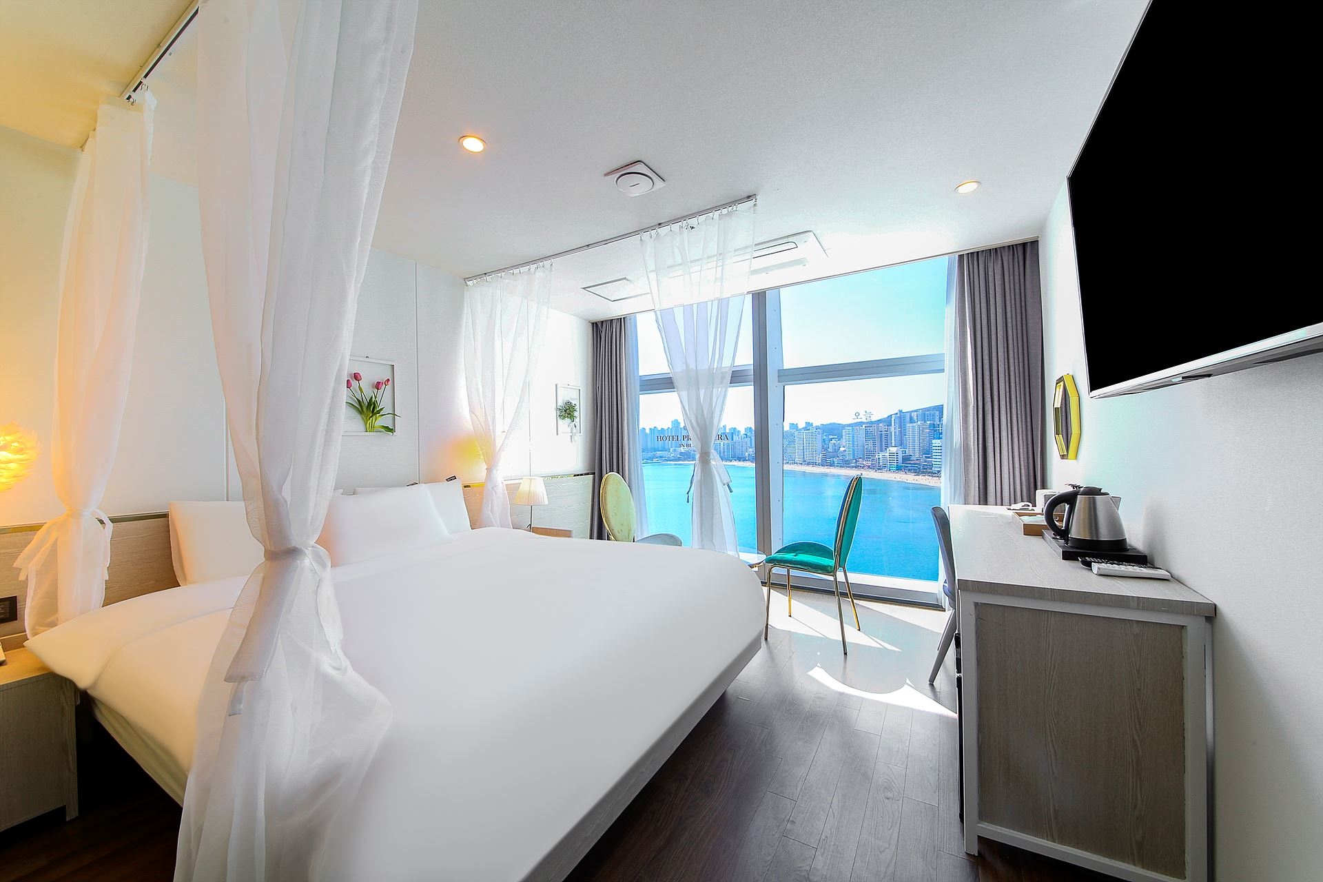 로얄 스위트 오션 (풀오션뷰)