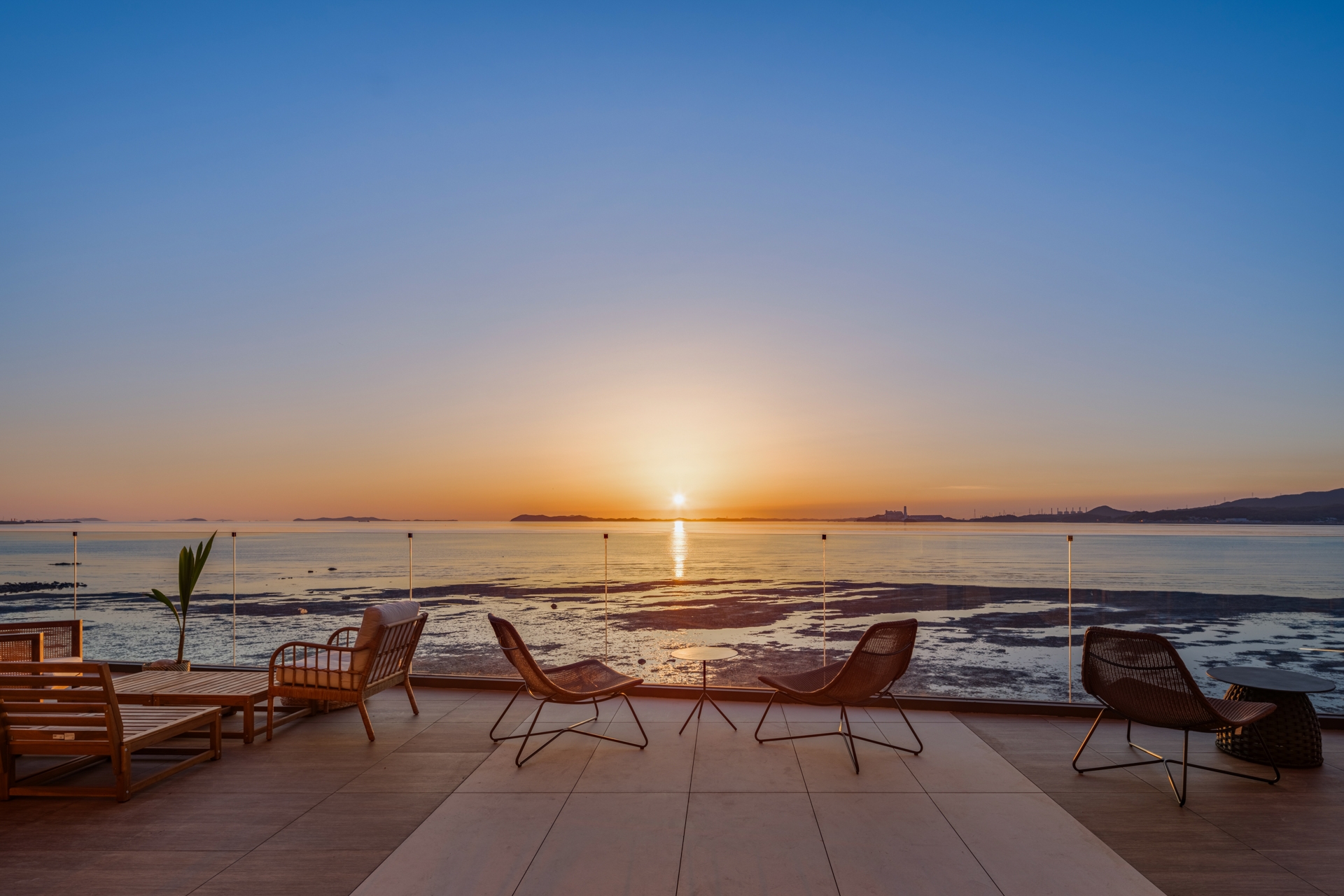 슬라맛 라운지 (Selamat Lounge)