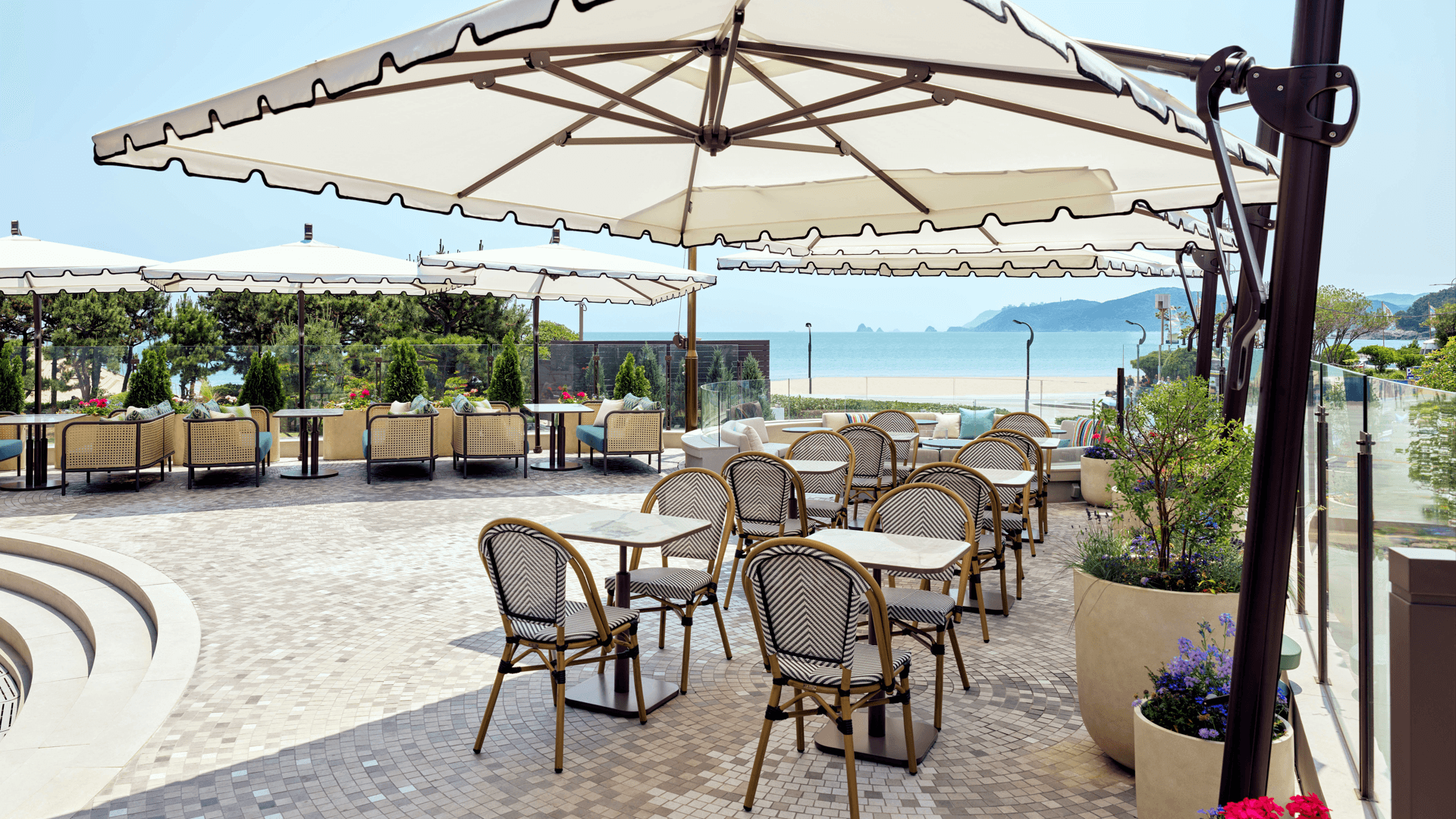 라운지&바 테라스 292